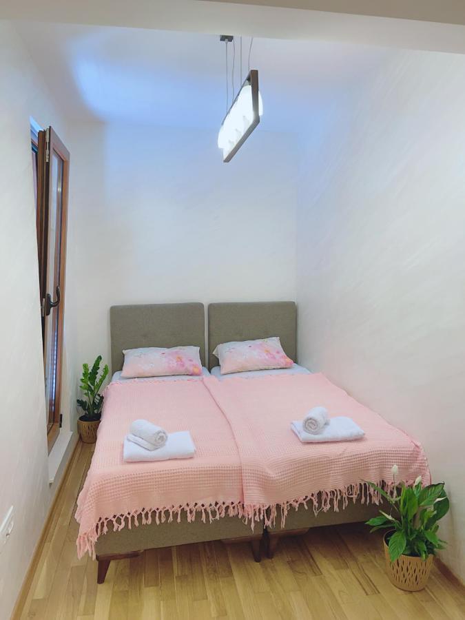 Buddha City Apartment Budua Esterno foto